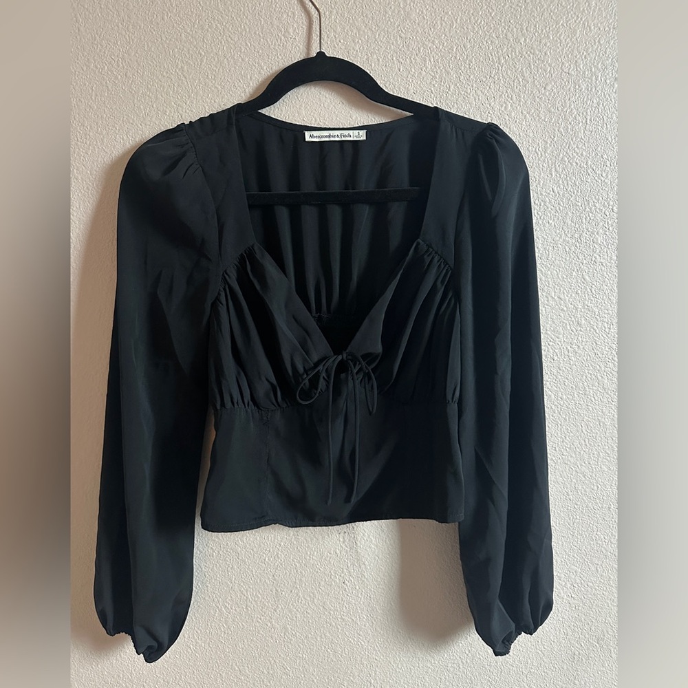 Abercrombie & Fitch Black Tie Front Top